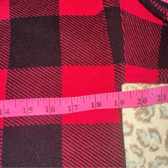 MARLED Red and Black check cardigan Small - Picture 4 of 8